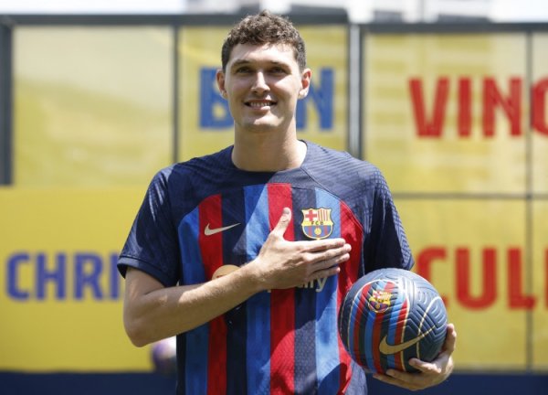 ASS: Ban đầu Barcelona muốn bá