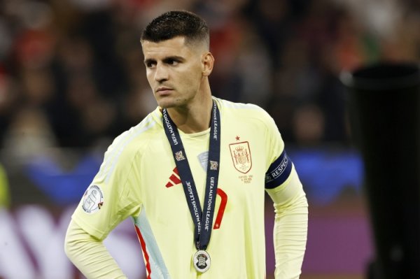 Kế thừa! Đội trưởng Tây Ban Nha Morata đã không yêu cầu một chiếc băng tay sau khi xuất hiện, nhưng 